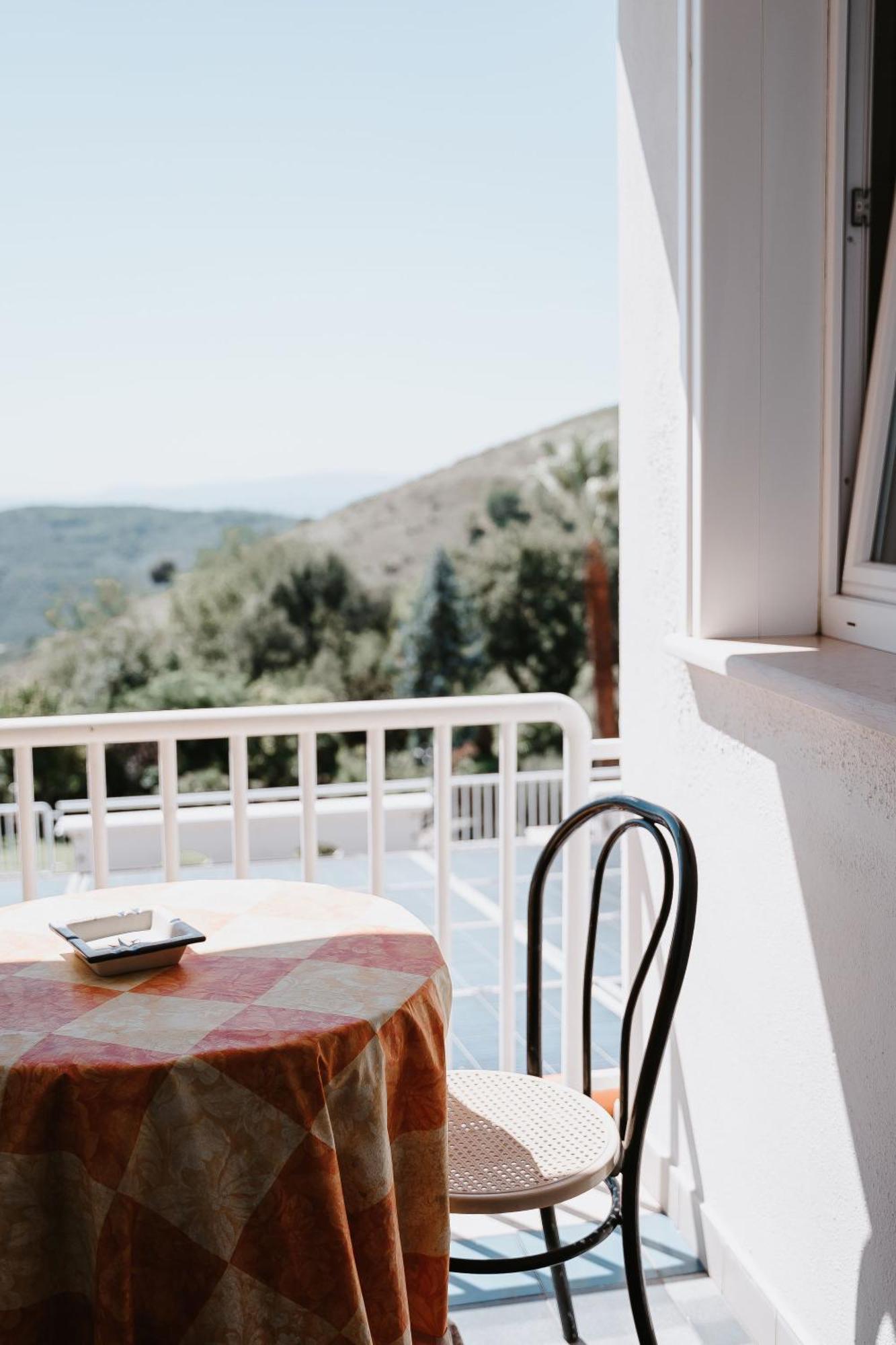 Hotel Ristorante Guardanapoli Cervino Luaran gambar