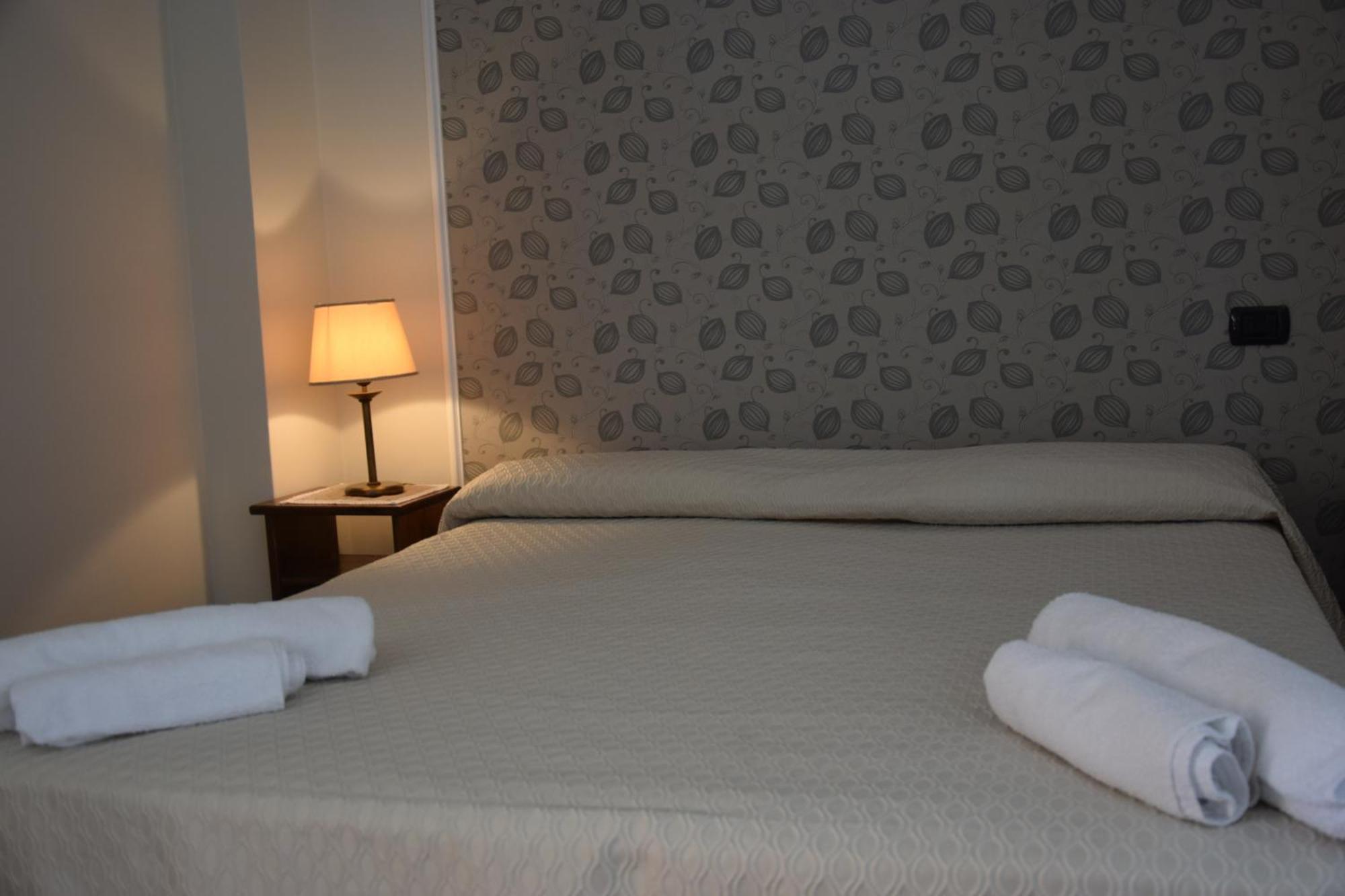 Hotel Ristorante Guardanapoli Cervino Luaran gambar
